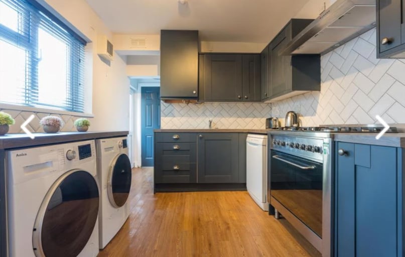 Harriet Street, Cathays, Cardiff - Image 1